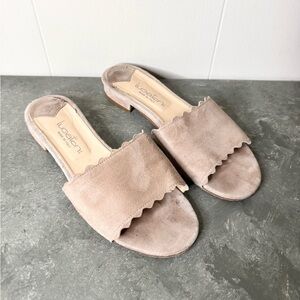 Lucatoni suede nude light pink slide sandals size 37 (US 6)